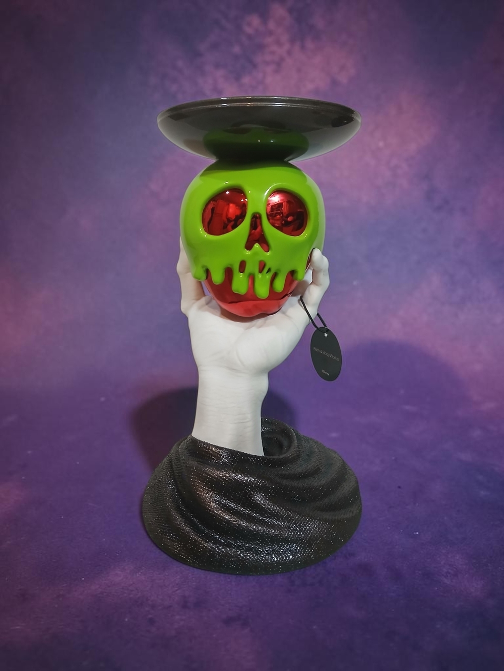 Green Dripping Skull Accent Candle Holder – Home Accents
